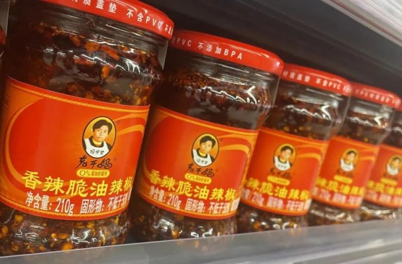 一年赚了54亿，老干妈还在为亲儿子发愁