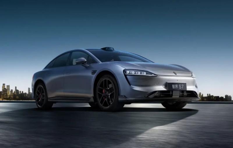 余承东力挺的智界：曾叫板小米SU7，如今月销没过千