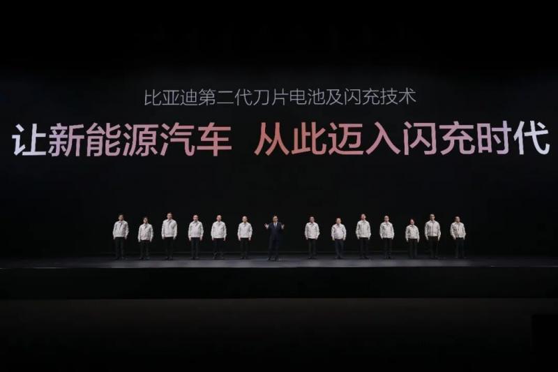 当AI开始“吞电”，一个被低估的能源巨头浮出水面