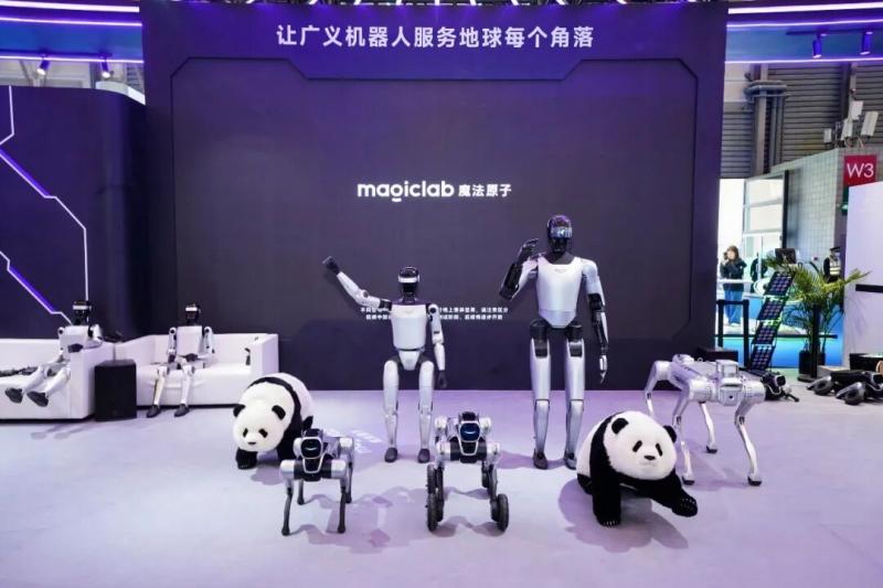 刚砸下1亿上春晚，魔法原子就失去了创始人